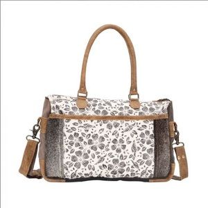 AMARYLLIS MESSENGER BAG